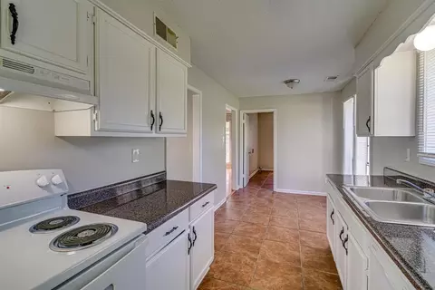 4232 Shadowfall Dr, Memphis, TN 38141 photo 7
