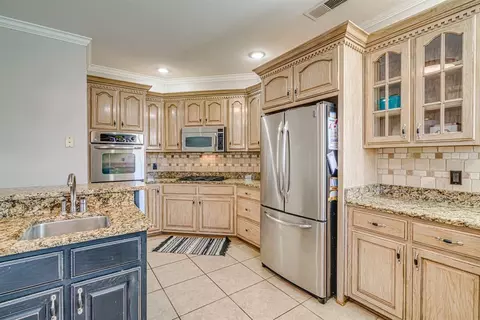 609 Roxburgh Dr, Collierville, TN 38017 photo 12