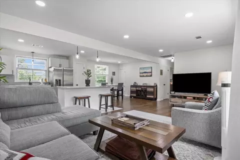 238 Wilowen Dr, Nashville, TN 37210