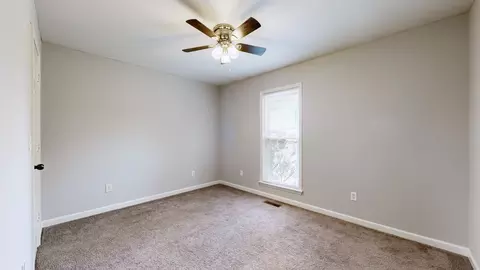 Bedroom - 132 Ben Dr, Springfield, TN 37172 photo 4 of 6
