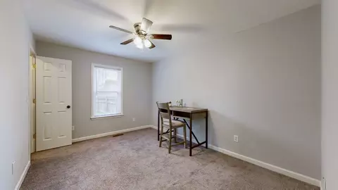 Bedroom - 132 Ben Dr, Springfield, TN 37172 photo 6 of 6