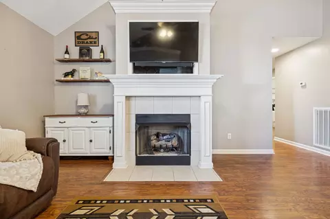 911 Compton Rd, Murfreesboro, TN 37130 photo 8