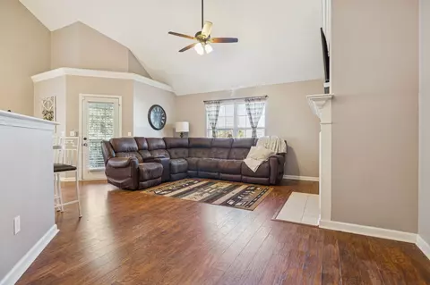 911 Compton Rd, Murfreesboro, TN 37130 photo 5