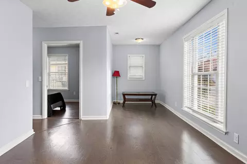 Living - 445 Jackson St, Murfreesboro, TN 37130 photo 1 of 1