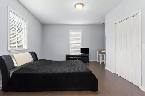 Bedroom - 445 Jackson St, Murfreesboro, TN 37130 photo 2 of 4