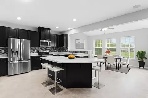 2207 Ambergate Dr, Murfreesboro, TN 37127