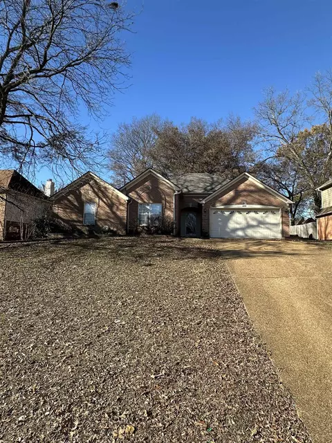 5265 Annandale Dr, Memphis, TN 38125