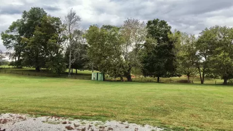 Exterior - 6808 Hester Rd, Springfield, TN 37172 photo 6 of 6