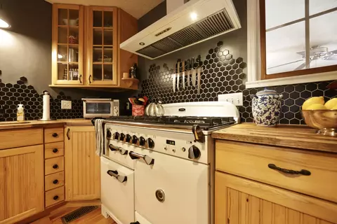 Kitchen - 6808 Hester Rd, Springfield, TN 37172 photo 3 of 5