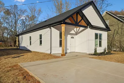 811 19th Ave W, Springfield, TN 37172 photo 4