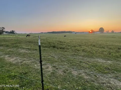 144 Standing Rock Rd, Deer Lodge, TN 37726 photo 35