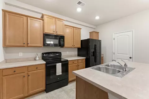 Kitchen - 805 Brigade Loop, Murfreesboro, TN 37128 photo 4 of 4