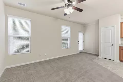 Living - 805 Brigade Loop, Murfreesboro, TN 37128 photo 2 of 3