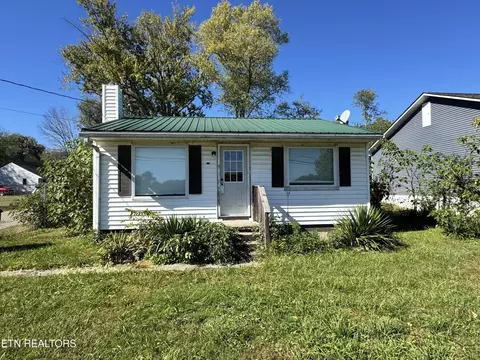 721 N Chamberlain Ave, Rockwood, TN 37854