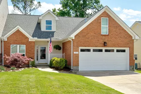 7830 Legacy Park Ct, Chattanooga, TN 37421