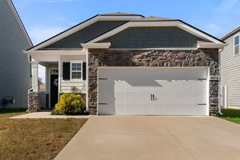1072 Pepper Stone Dr, Lebanon, TN 37087