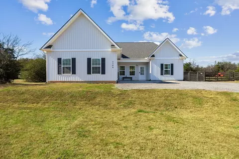 3200 Rucker Rd, Christiana, TN 37037