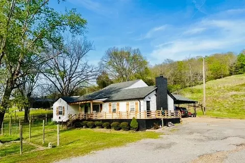 728 Dobbins Pike, Gallatin, TN 37066