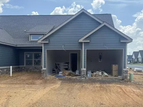 71 Maddox Ln, Chatsworth, GA 30705