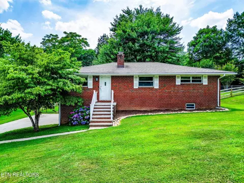 2509 Pulaski Rd, Knoxville, TN 37914