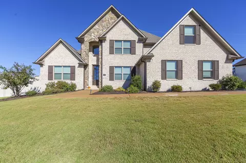 119 Providence Dr, Medina, TN 38355