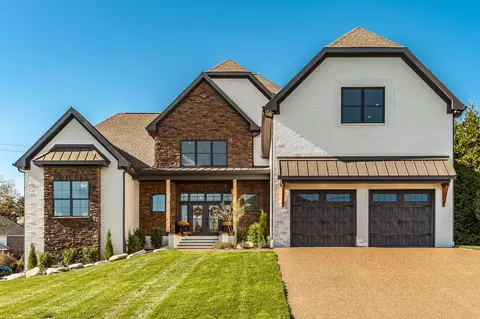 126 Governors Point Blvd, Hendersonville, TN 37075