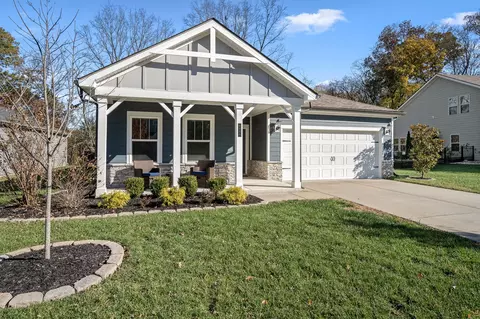 2525 Prairie Hill Dr, Antioch, TN 37013