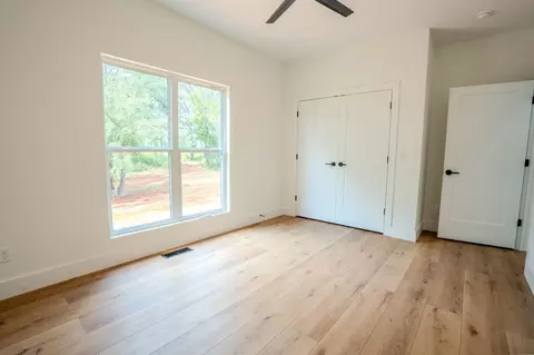 Bedroom - 200 Bear Dr, Loretto, TN 38469 photo 4 of 8