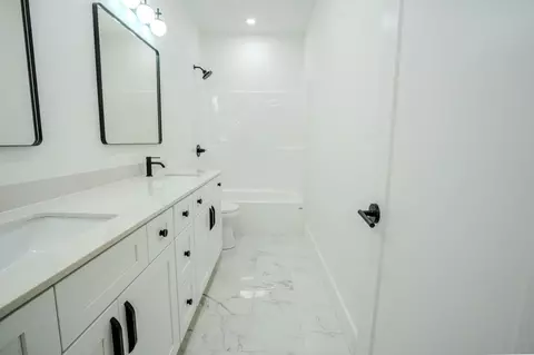 Bath - 200 Bear Dr, Loretto, TN 38469 photo 1 of 9
