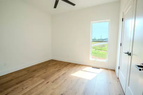 Bedroom - 200 Bear Dr, Loretto, TN 38469 photo 1 of 8