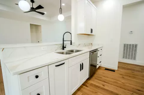 Kitchen - 200 Bear Dr, Loretto, TN 38469 photo 2 of 3