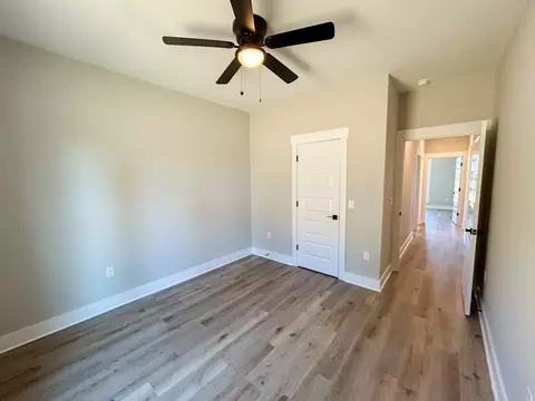 Bedroom - 977 Hoodoo Rd, Beechgrove, TN 37018 photo 3 of 4