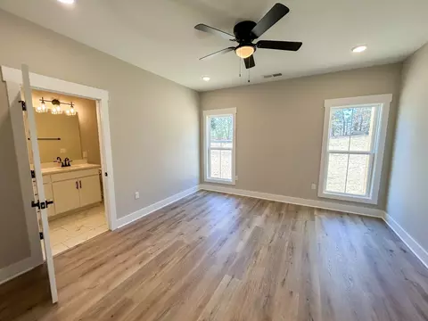Bedroom - 977 Hoodoo Rd, Beechgrove, TN 37018 photo 1 of 4