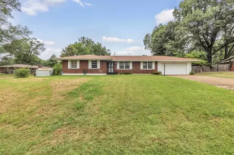 4255 Paula Dr, Memphis, TN 38116