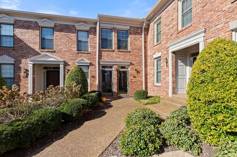 2032 Graybar Ln, Nashville, TN 37215