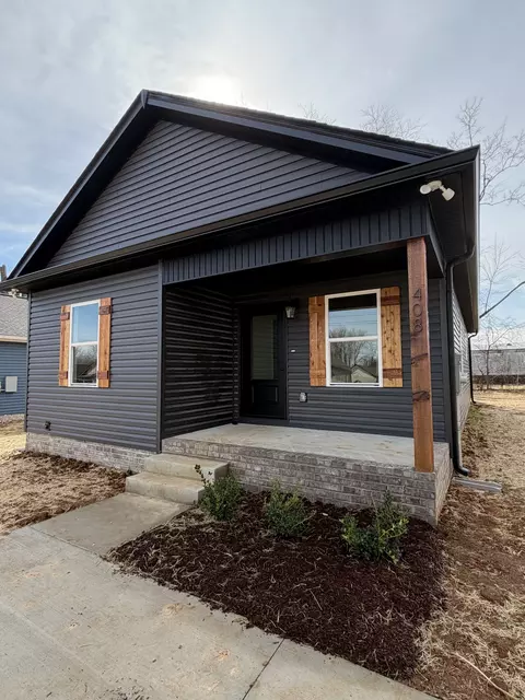 408 Church St, Portland, TN 37148
