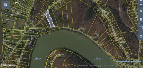 4 Lakecrest Dr, Harriman, TN 37748
