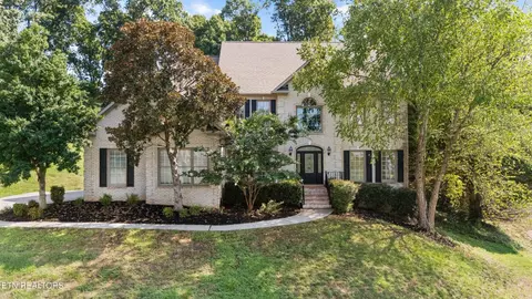 624 Valley Hill Ln, Knoxville, TN 37922