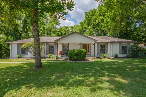 1047 Percy Warner Blvd, Nashville, TN 37205