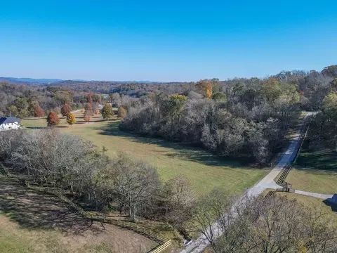 6775 Arno Allisona Rd, College Grove, TN 37046