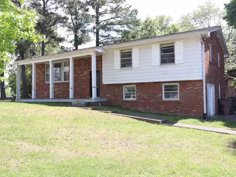 2445 Rychen Dr, Nashville, TN 37217