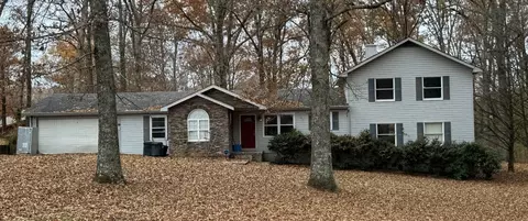 888 Cook Rd, Tullahoma, TN 37388