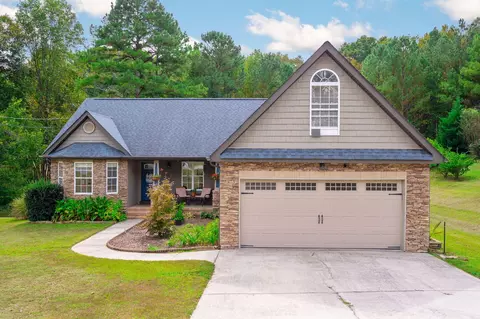 389 Eagle View Dr, Ringgold, GA 30736