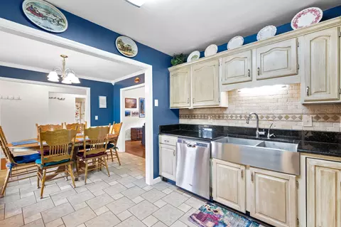389 Eagle View Dr, Ringgold, GA 30736 photo 9