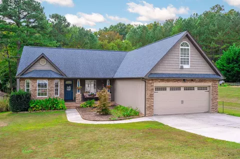389 Eagle View Dr, Ringgold, GA 30736 photo 2