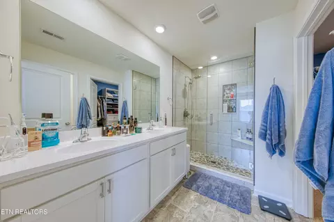 128 Ibis Loop, Oak Ridge, TN 37830 photo 17