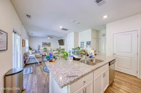 128 Ibis Loop, Oak Ridge, TN 37830 photo 12