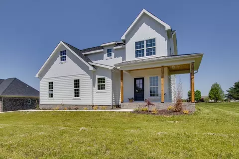 72 Hickory Grove Dr, Morrison, TN 37357