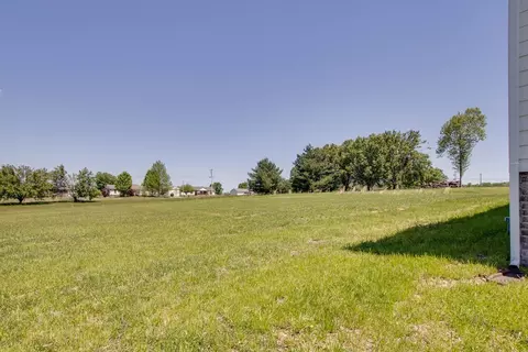 Exterior - 72 Hickory Grove Dr, Morrison, TN 37357 photo 10 of 10