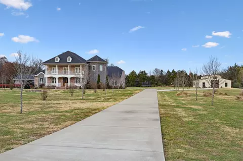 1522 Walnut Grove Rd, Christiana, TN 37037